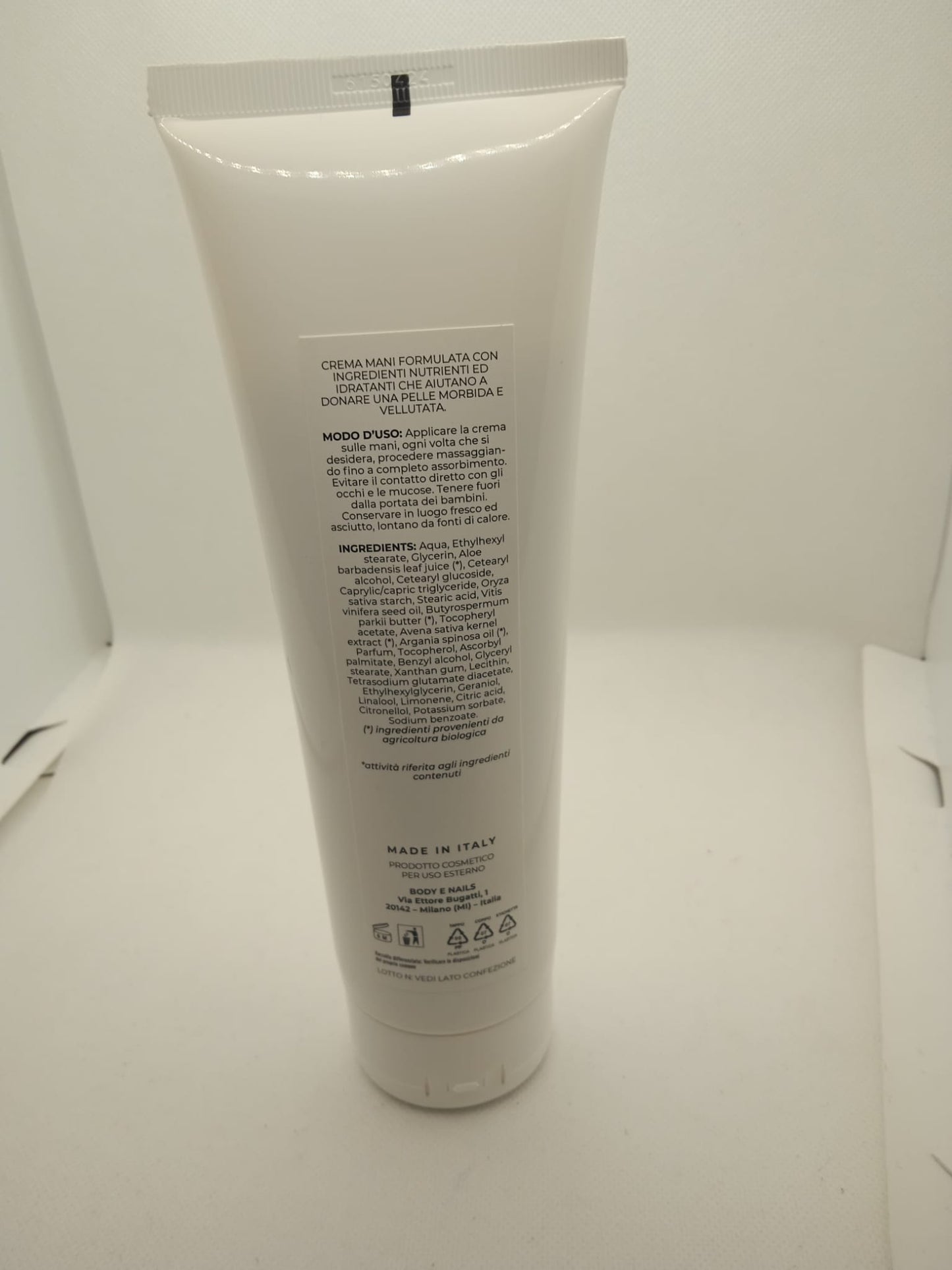 Crema Mani