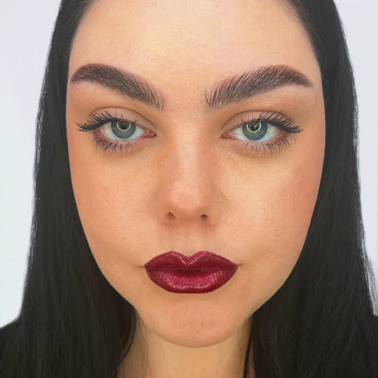 Layla Cosmetics - Miracle Shine Lasting Lipgloss Pencil
