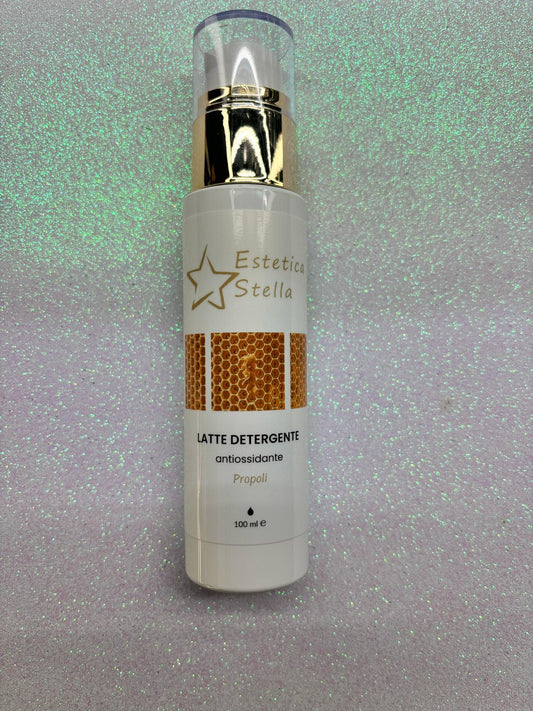 Latte detergente